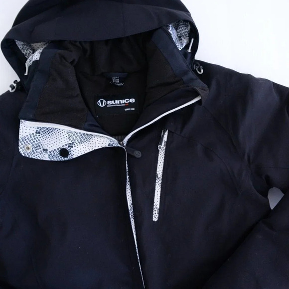 Sunice Gore-Tex Black Hooded Performance Jacket with Hood  Size 6 - Picture 11 of 15